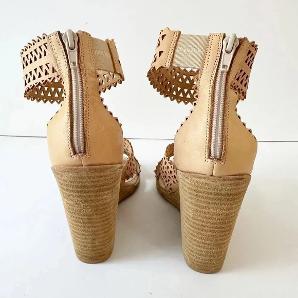 JEFFREY CAMPBELL Size 8‎ Square Toe Tan Cream Perforated Laser Cut Wedge Sandals - Picture 2 of 7